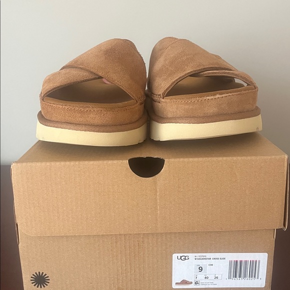 UGG golden star criss cross slide platform Tan Sandals - Picture 6 of 9